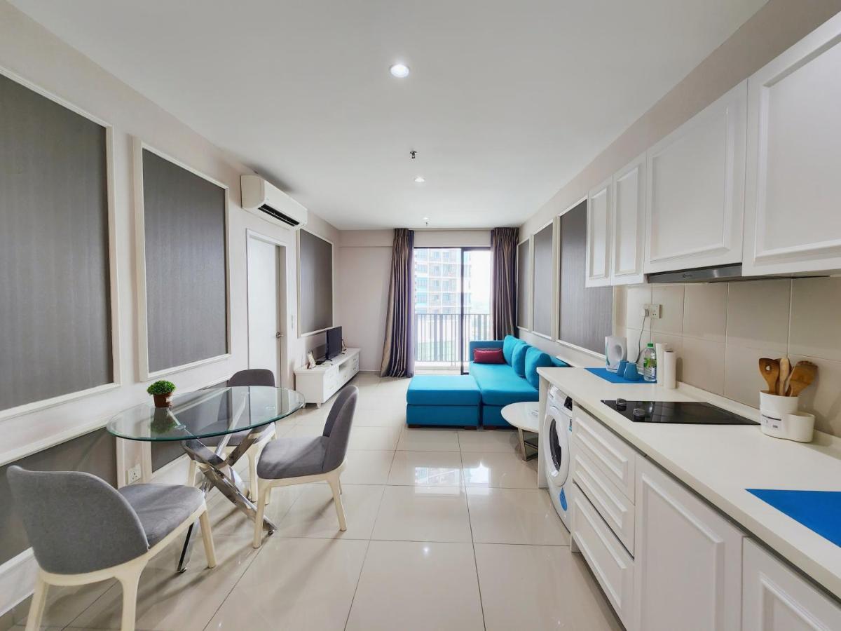 Cozy @ I-city Apartment *