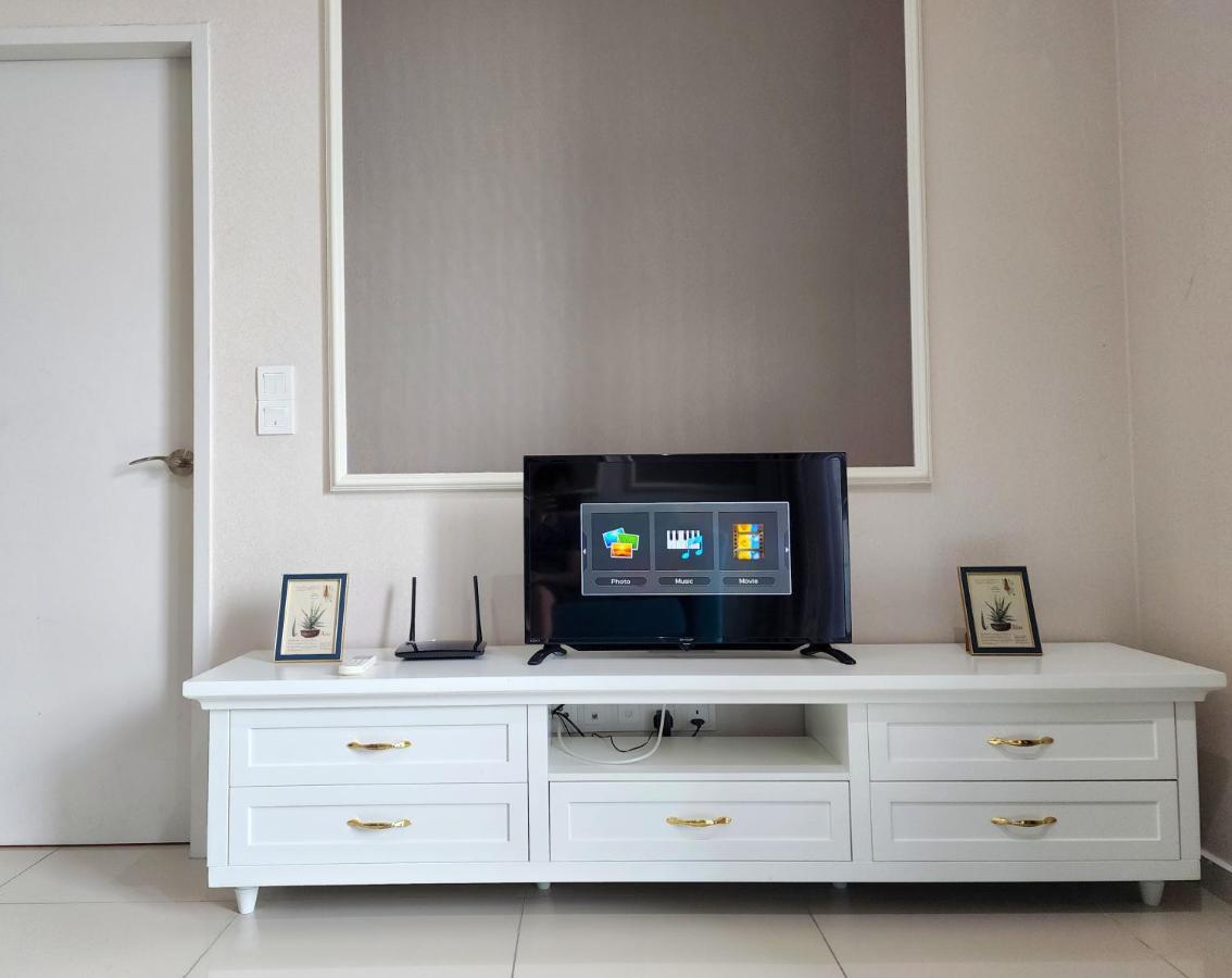 Cozy @ I-city Apartment